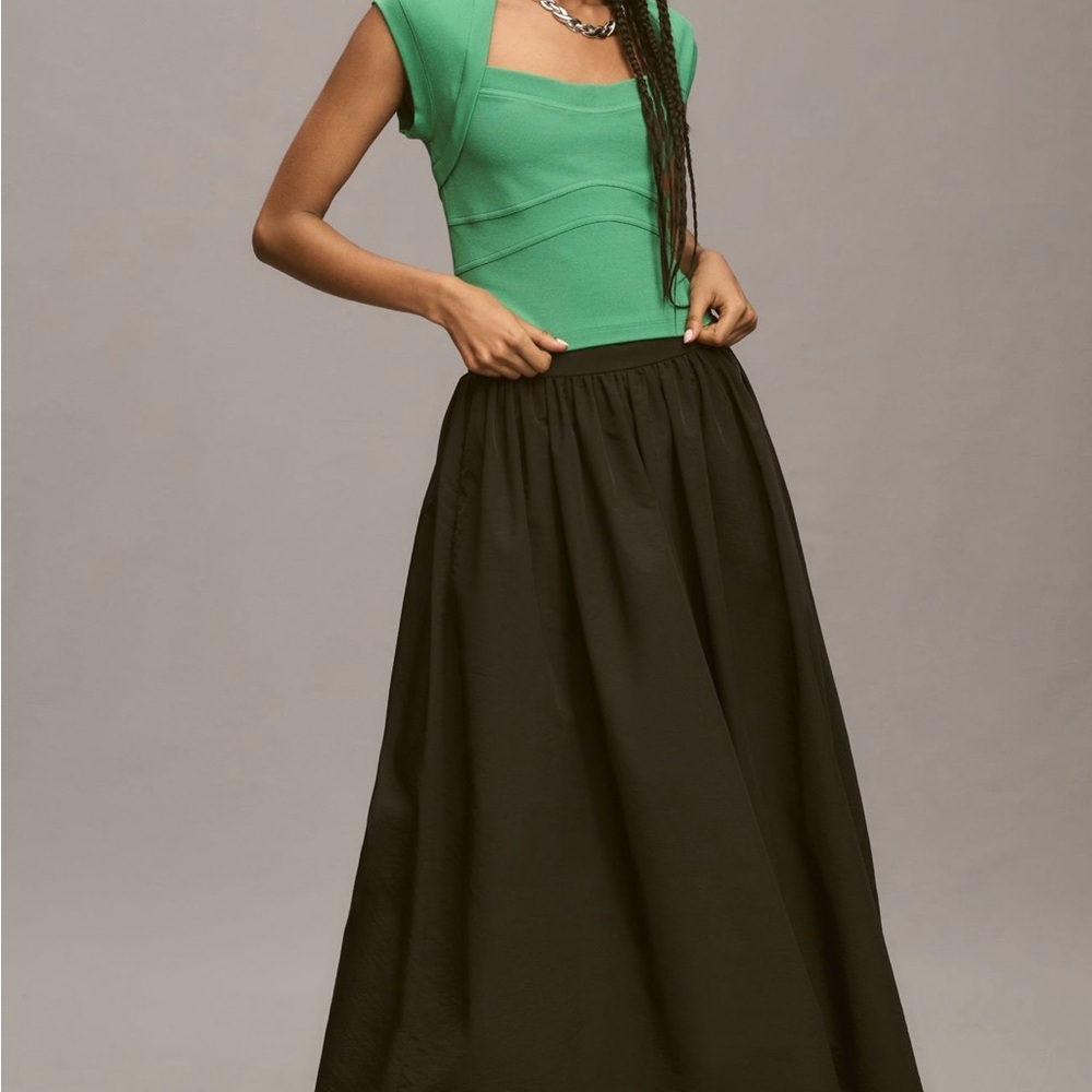 Maeve Cap-Sleeve Crop Top - Picture 3 of 5
